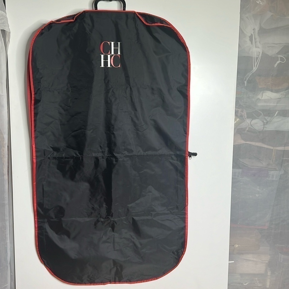 Carolina Herrera Folding Hanging Zip Around Garment Bag